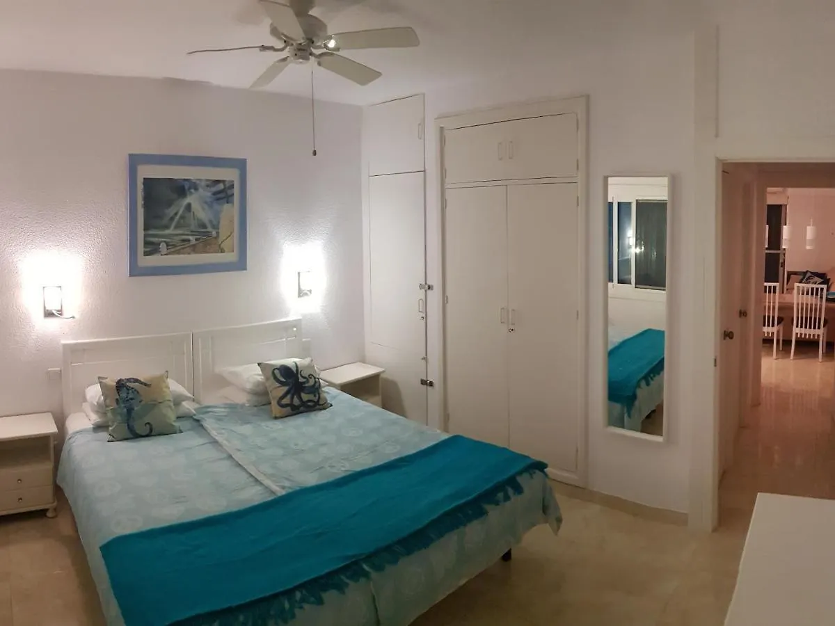 Elena Flat A Little Paradise Right On The Beach Sitio de Calahonda Spain