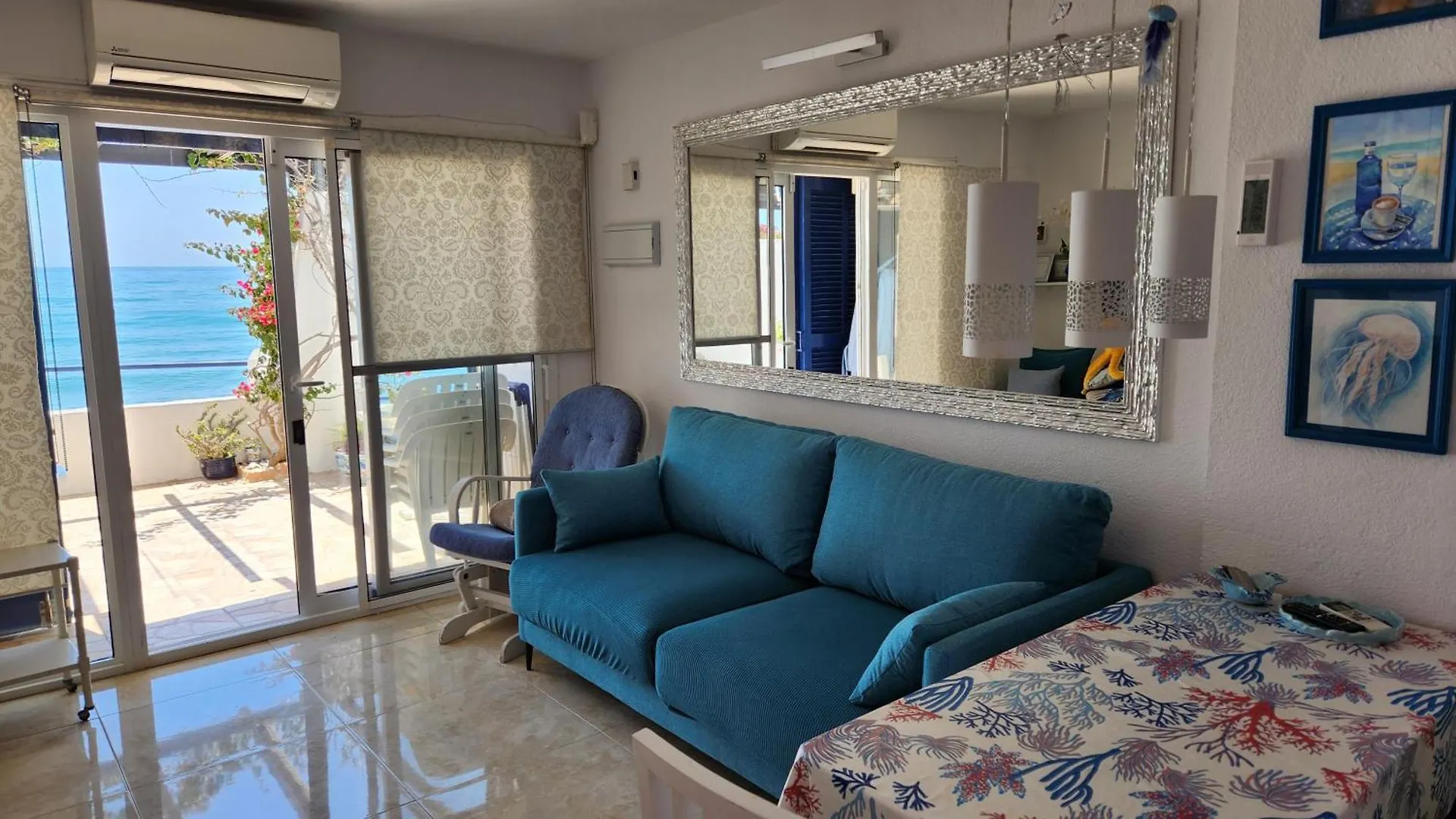 Apartment Elena Flat A Little Paradise Right On The Beach Sitio de Calahonda Spain